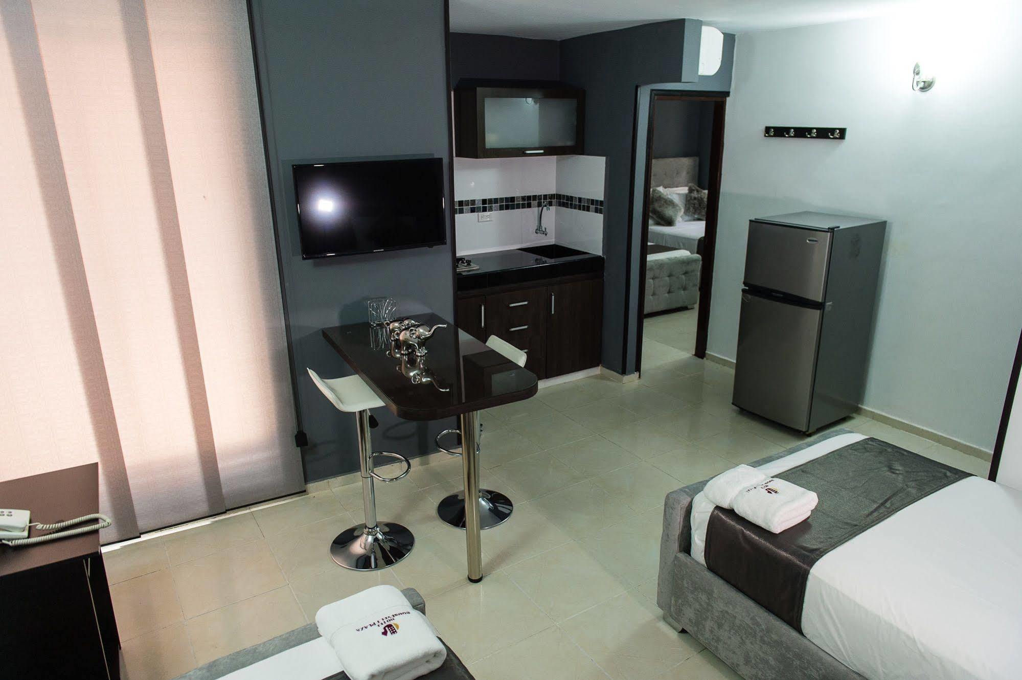 Hotel Roosevelt Plaza Cali Buitenkant foto