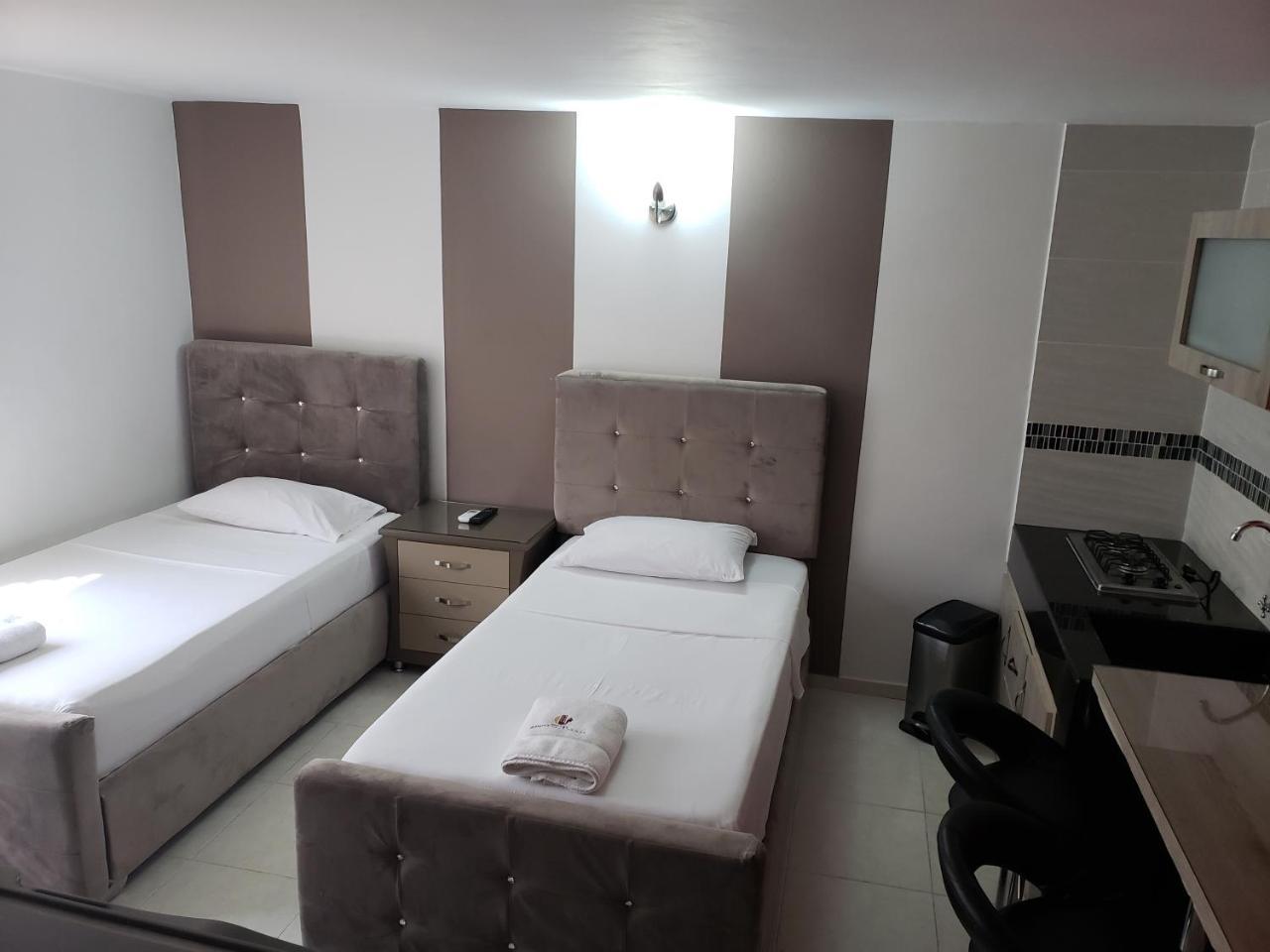 Hotel Roosevelt Plaza Cali Buitenkant foto